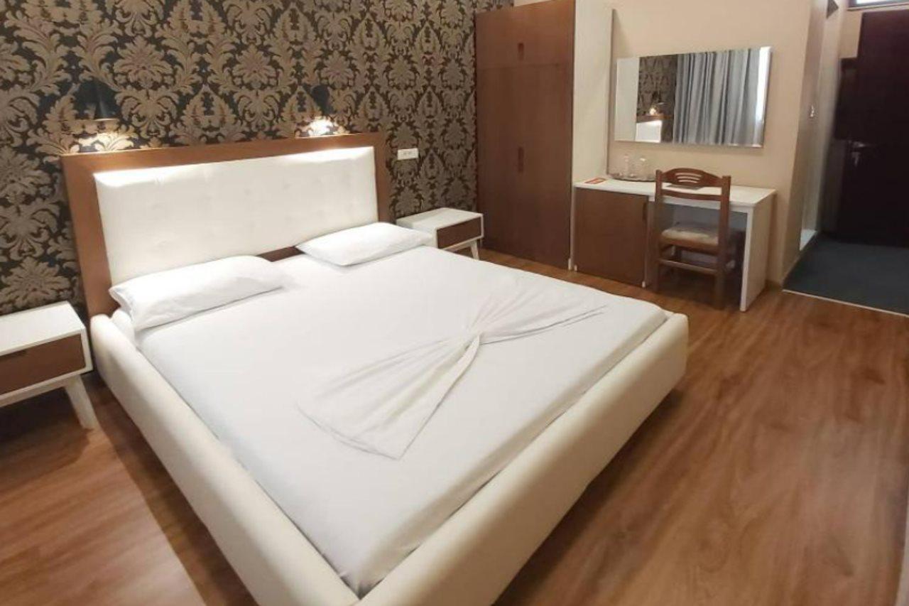 קורצ'ה Hotel Kocibelli Pool & Spa מראה חיצוני תמונה