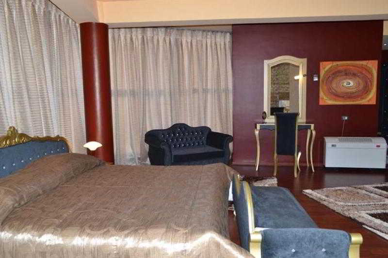 קורצ'ה Hotel Kocibelli Pool & Spa מראה חיצוני תמונה